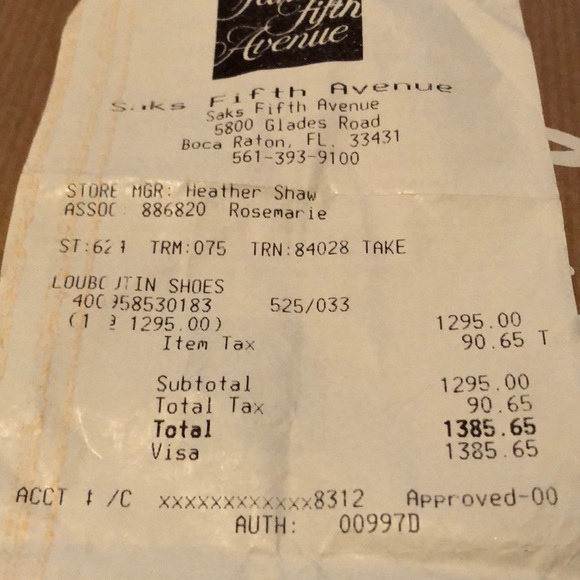 Christian Louboutin studded heels! 👠👠 - Picture 5 of 5